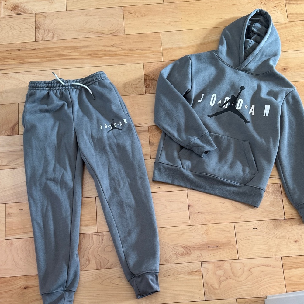 Jordan Kids Gray Sweatpants